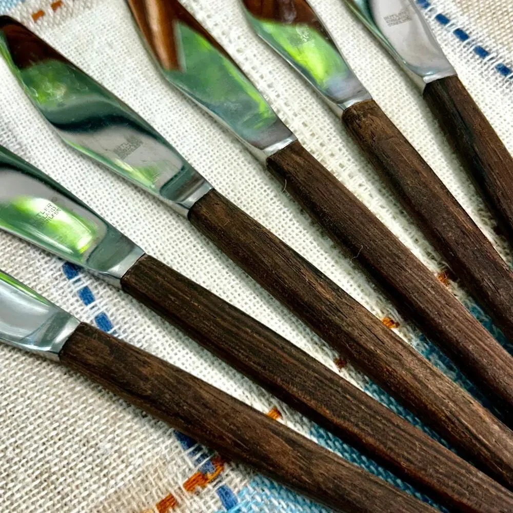 Set of 6 Vintage Butler England Butter Knives, Stainless Steel with Wood Handles